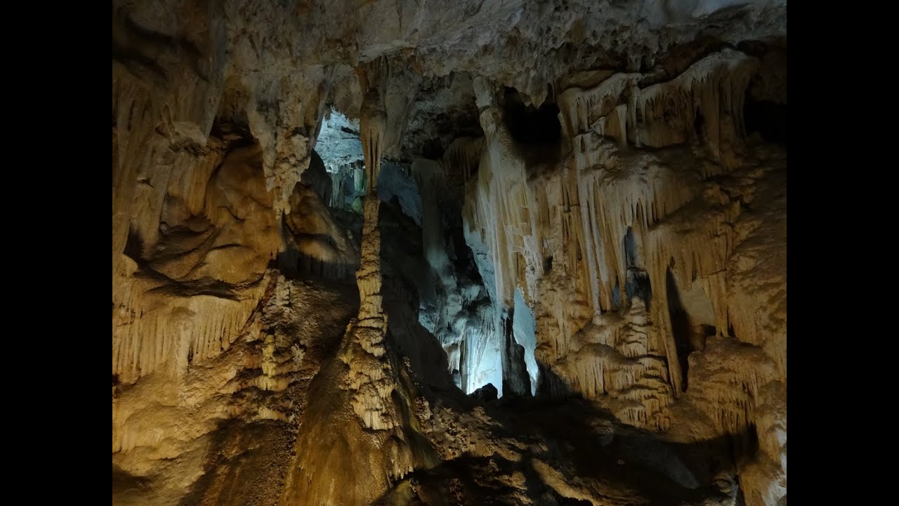 ir a las cuevas de nerja
