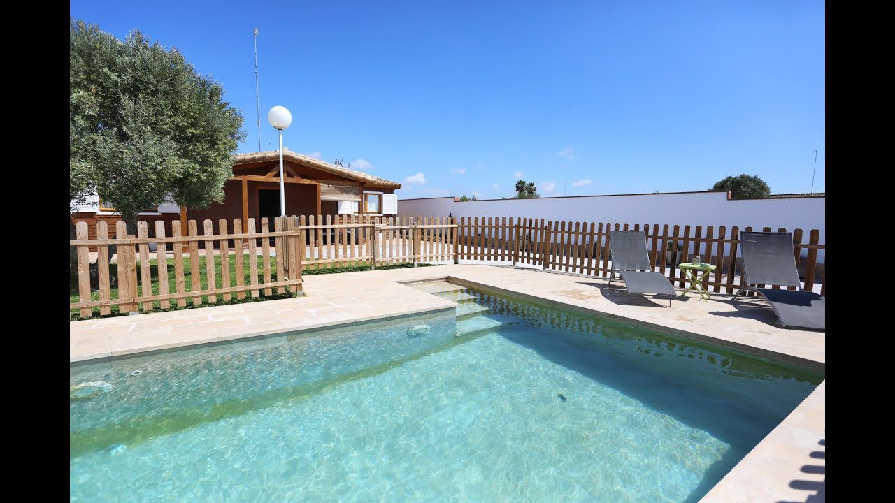 casas vacacionales en conil con piscina