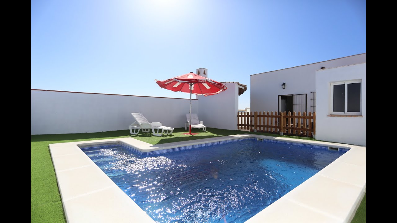chalet con piscina en conil particulares