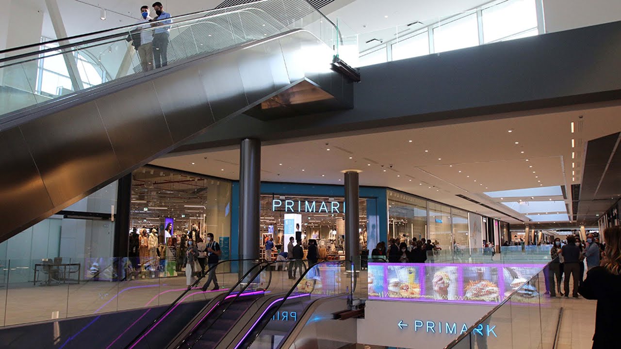 malaga renfe centro comercial vialia