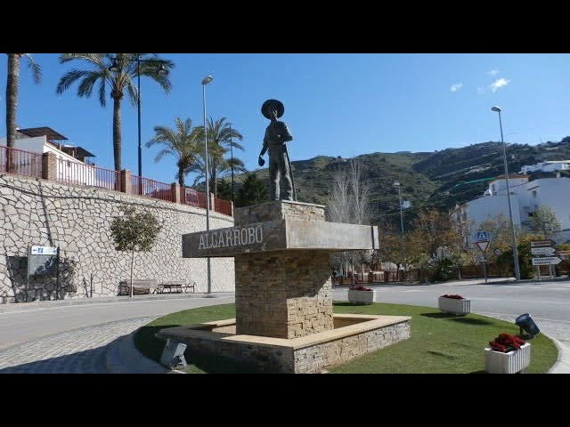 pueblos pequeños costeros de malaga