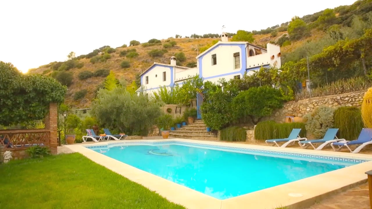 casa rural con piscina climatizada andalucía