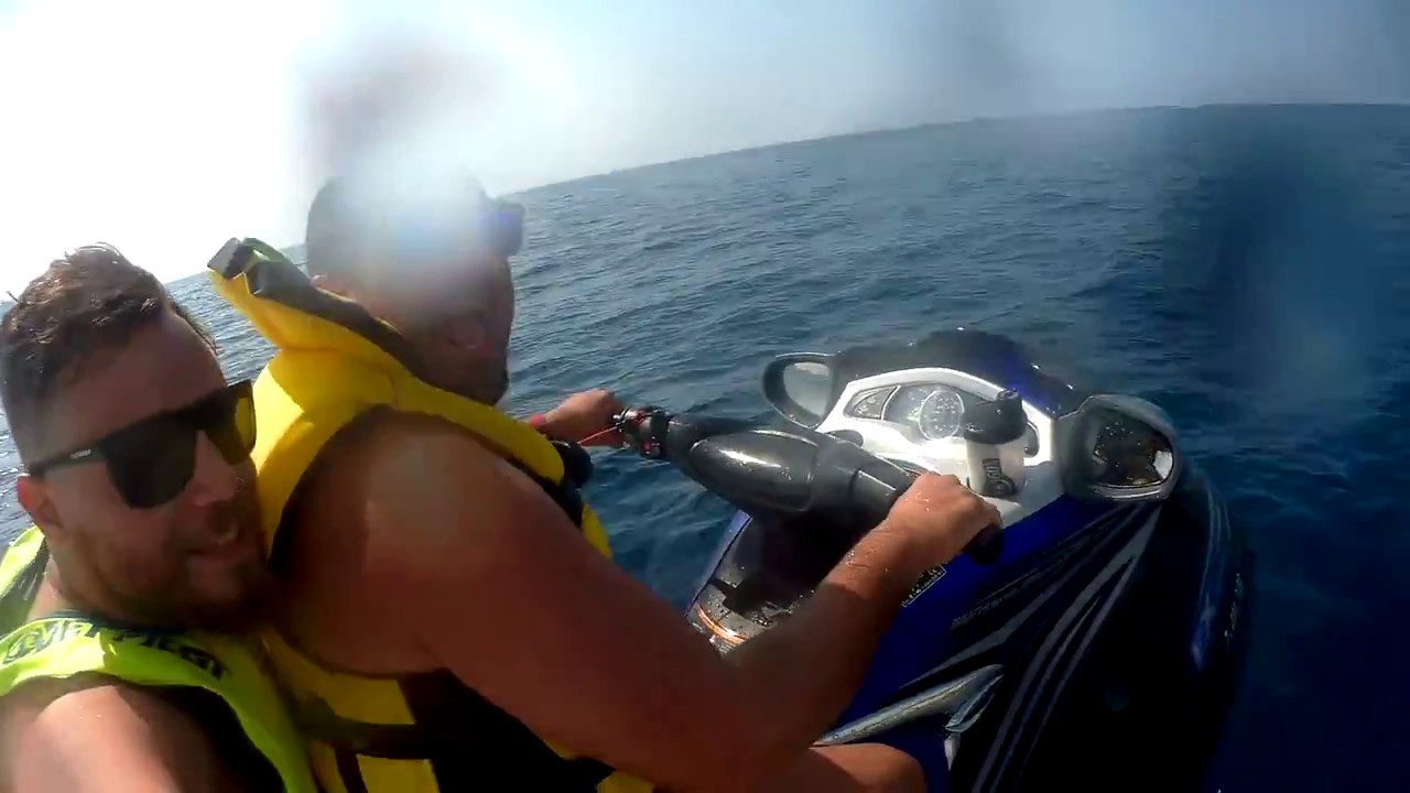 moto de agua en nerja
