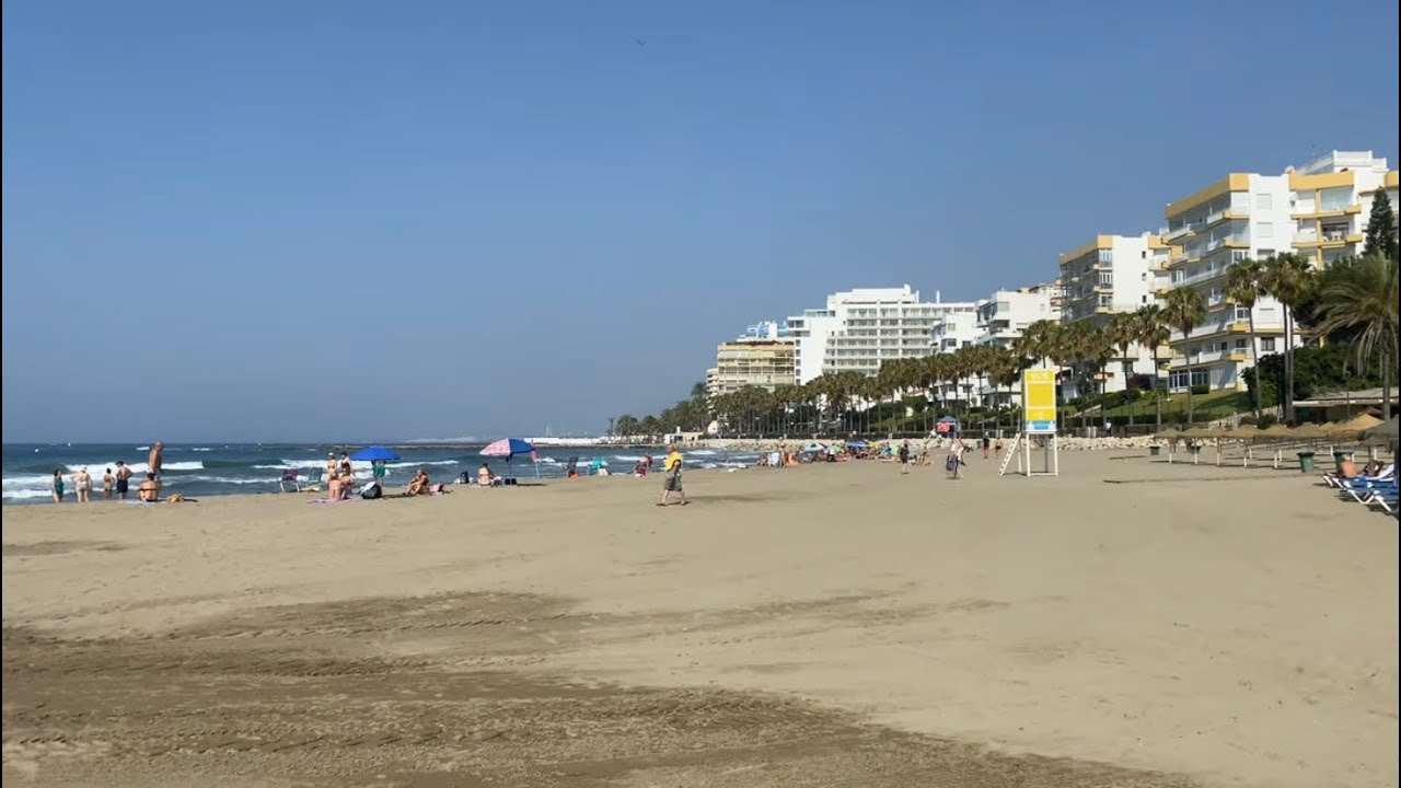 playa de la bajadilla marbella