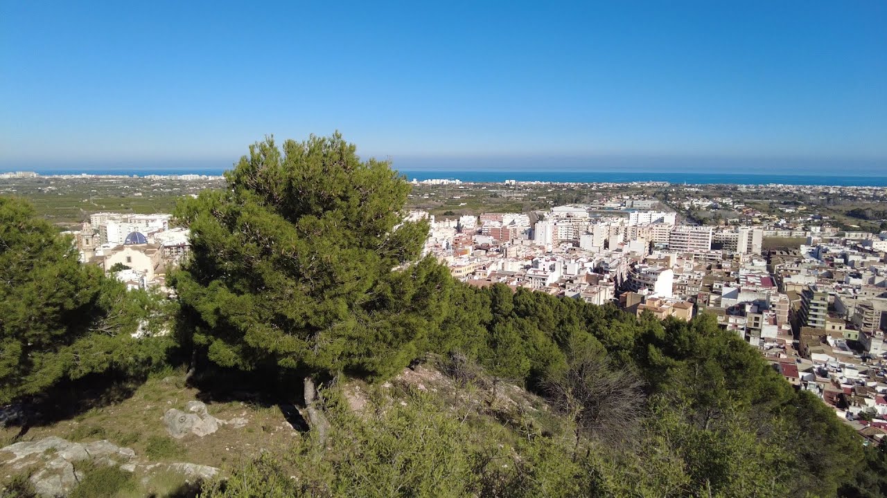 plaza europa playa de oliva