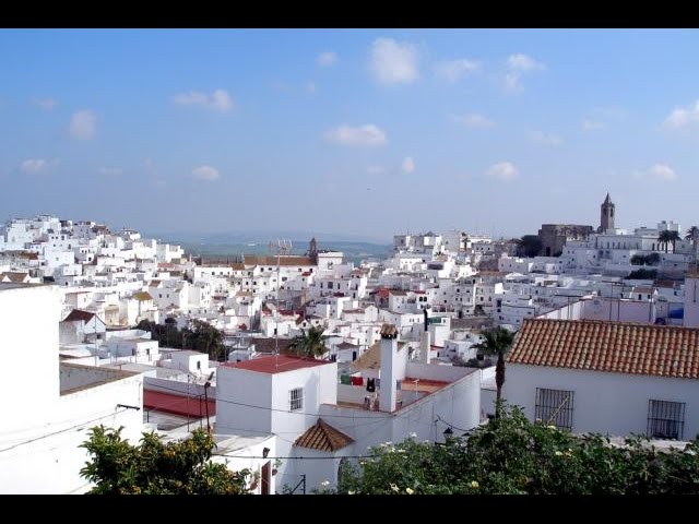 pueblos cercanos a conil de la frontera cadiz