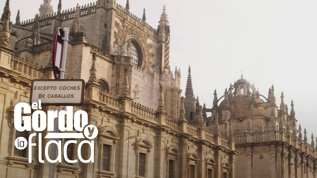 quién construyó la giralda de sevilla