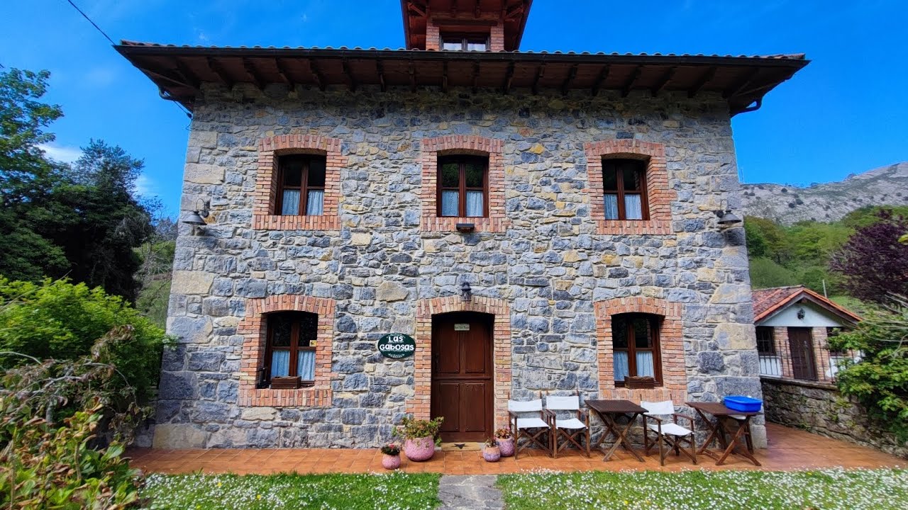 casa salvadora castilblanco de los arroyos