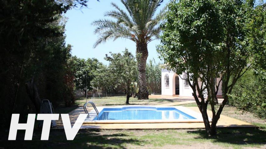 casas en zahora a pie de playa