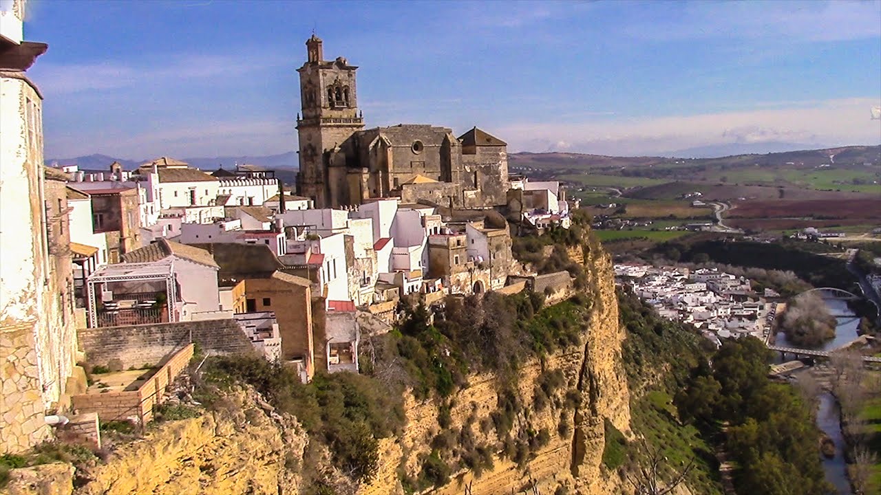distancia de arcos de la frontera a ubrique