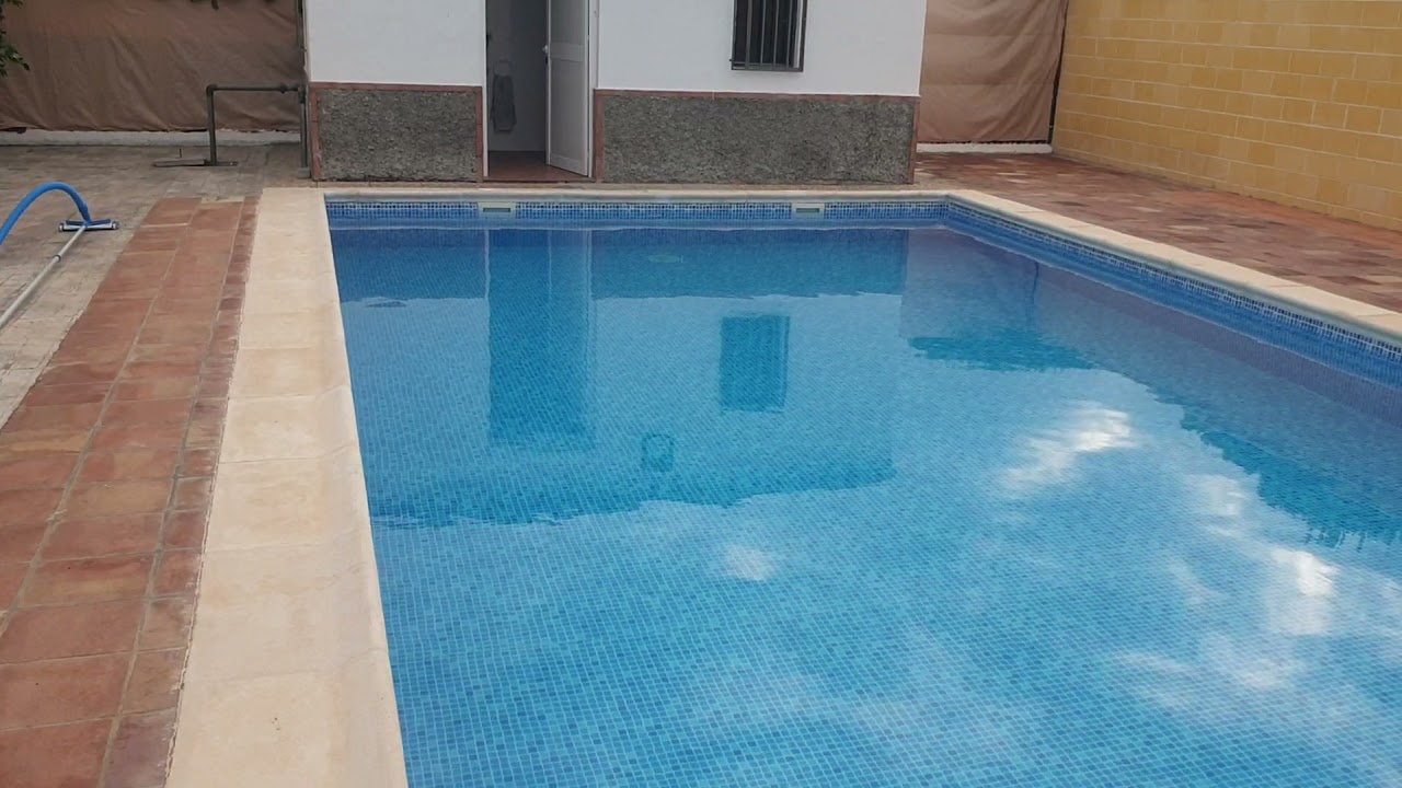 piscina de morón de la frontera